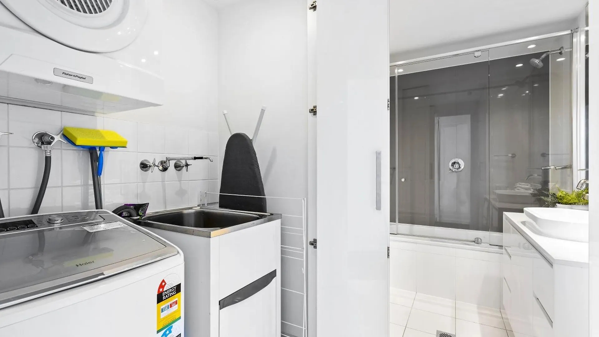 H Residences - Qstay Gold Coast